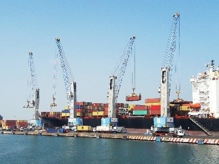Mexican terminal operator orders Konecranes Gottwald Generation 6 Mobile Harbor Crane